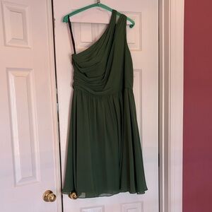 Elegant Green One-Shoulder Bridesmaids Dress